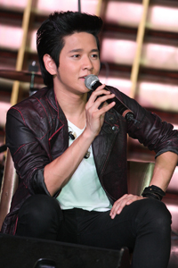 โต๋ ศักดิ์สิทธิ์ งานแถลงข่าวเปิดอัลบั้ม Where Is Love
