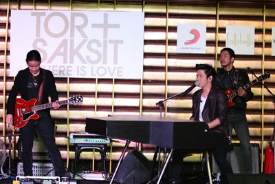 โต๋ ศักดิ์สิทธิ์ งานแถลงข่าวเปิดอัลบั้ม Where Is Love