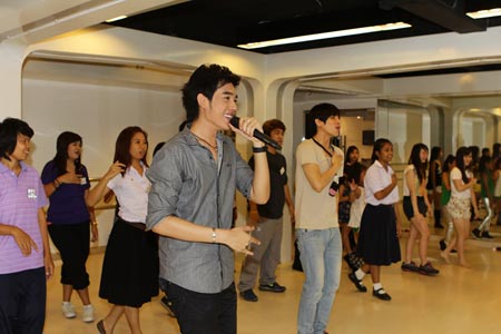 พูโซ กิจกรรม คิดถึงแฟนคลับ