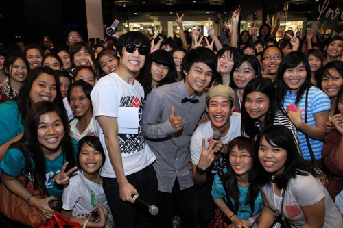 แดน วรเวช Hot Live Studio