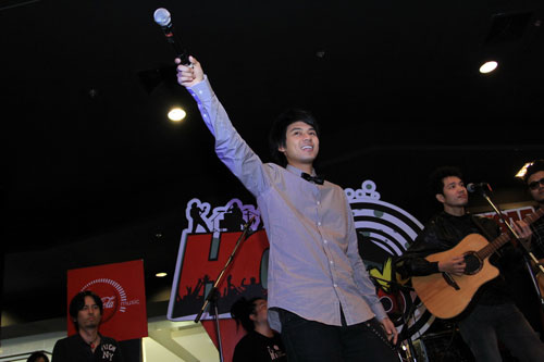 แดน วรเวช Hot Live Studio