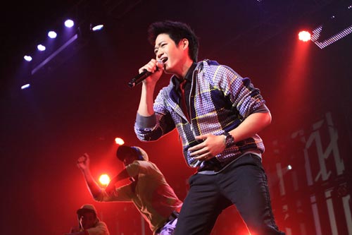 Green concert # 14 DA & The Idols unbreak my heart