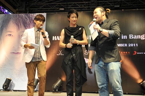 Han Geng DVD Fan Sign in Bangkok