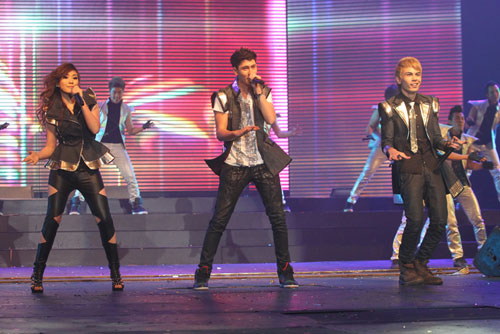 Kamikaze Love เว่อร์ Concert