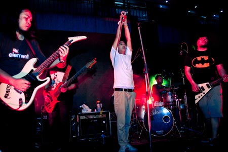 งานเปิด อัลบั้ม the jukks กับ the yers