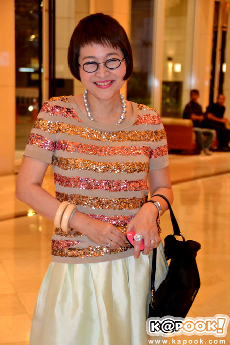 งานแต่งงาน วุ้นเส้น ชาคริต