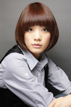 ทรงบ็อบเท