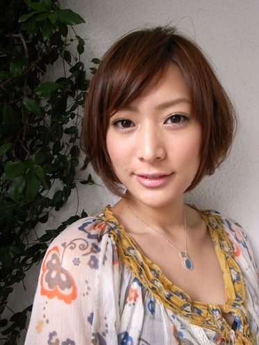 ทรงบ็อบเท