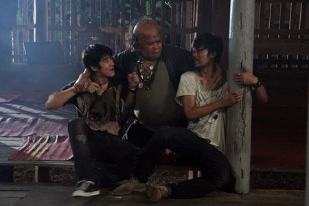 สาระแนเห็นผี