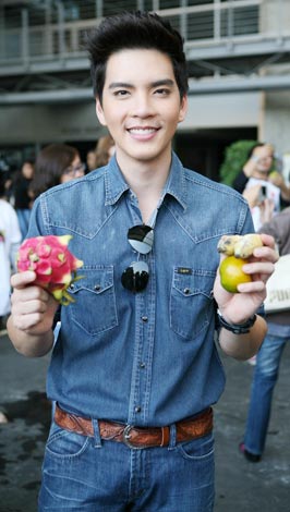 นิว วงศกร
