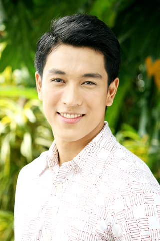 กอล์ฟ อนุวัฒน์ 