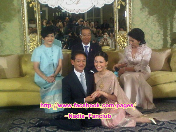 นาเดียแต่งงาน