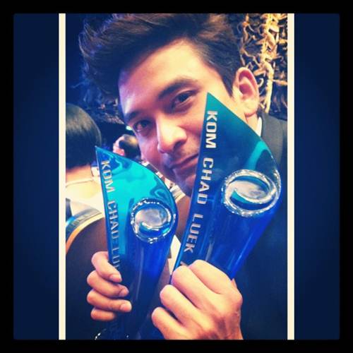 ดารา คมชัดลึก อวอร์ด