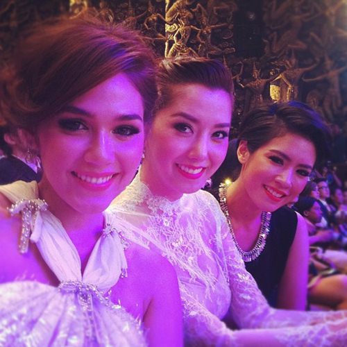 ดารา คมชัดลึก อวอร์ด