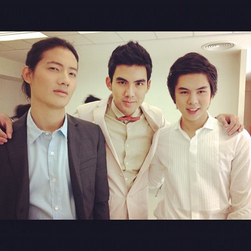 ดารา คมชัดลึก อวอร์ด