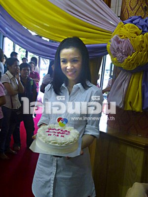 กบ สุวนันท์