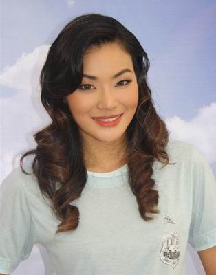 นุ้ย เกศริน