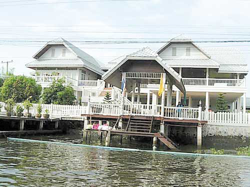 คลองบางกอกน้อย 