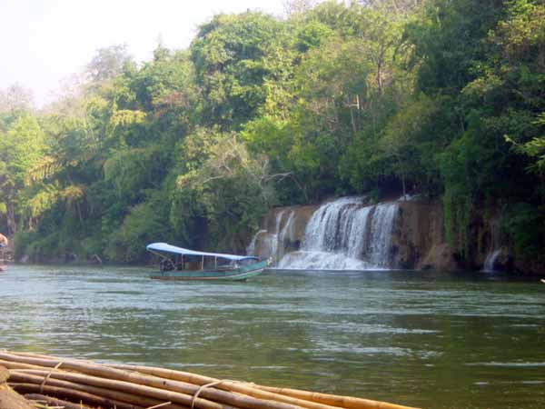 น้ำตกไทรโยคใหญ่
