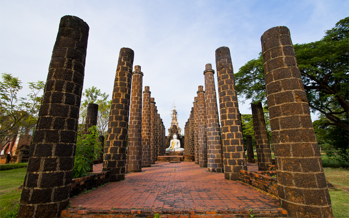 เมืองโบราณ