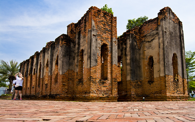 เมืองโบราณ