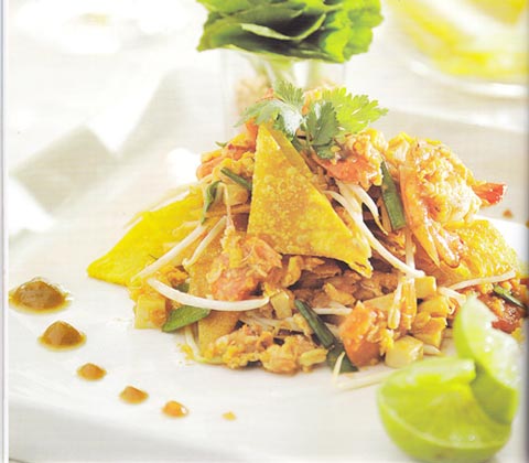 อาหารเด็ก - ผัดไทยเกี๊ยวกรอบ