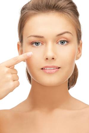 ขอบตาดำ