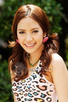 หัวใจพลอยโจร
