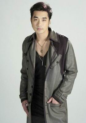 เจมส์ เรืองศักดิ์