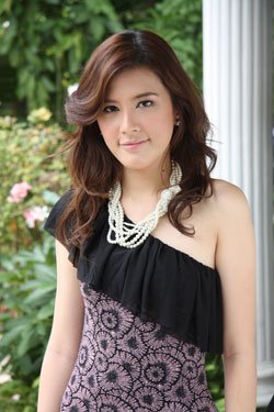 เจ้าสาวริมทาง