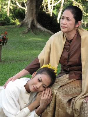 จงกลกิ่งเทียน