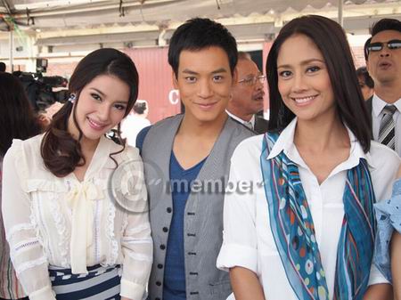 ข้ามเวลาตามหารัก
