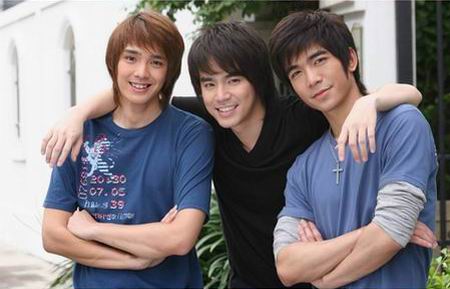 เศรษฐีข้างเขียง
