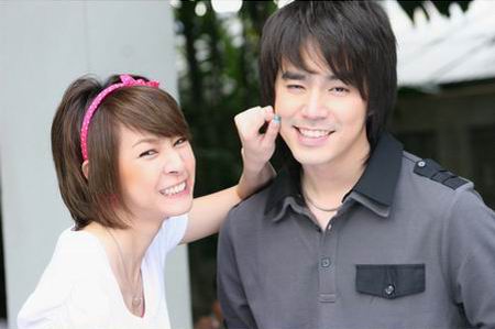 เศรษฐีข้างเขียง