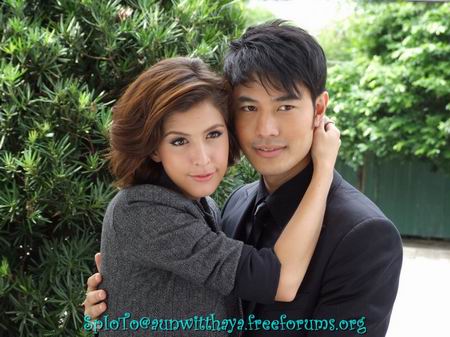 เลื่อมพรายลายรัก