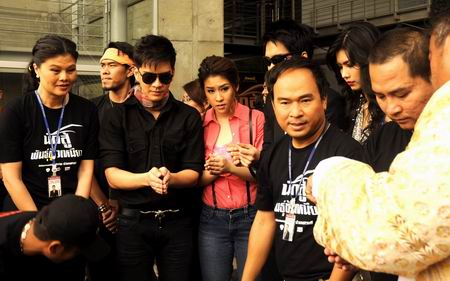 นักสู้พันธ์ข้าวเหนียว