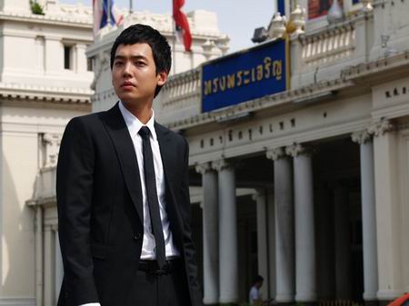 ลิขิตรักบนรอยแค้น