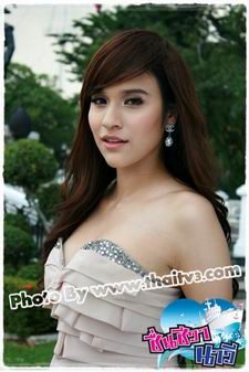 ชื่นชีวานาวี