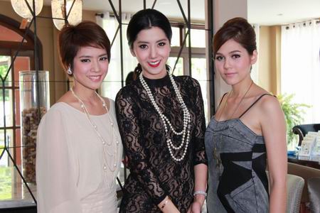 ดอกส้มสีทอง