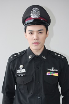 นายตำรวจตรวจหัวใจ