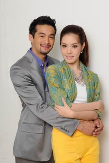 รักอยู่หนใด