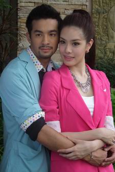 รักอยู่หนใด