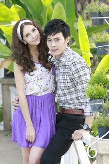 สองผู้ยิ่งใหญ่