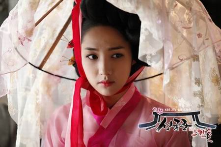 บัณฑิตหน้าใส หัวใจว้าวุ่น