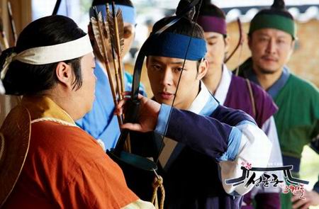 บัณฑิตหน้าใส หัวใจว้าวุ่น