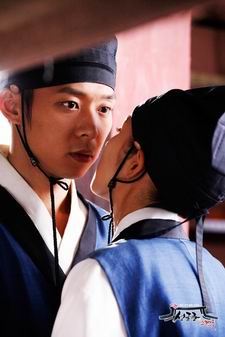 บัณฑิตหน้าใส หัวใจว้าวุ่น