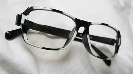 แว่นตาแฟชั่น