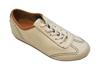 รองเท้าผ้าใบ