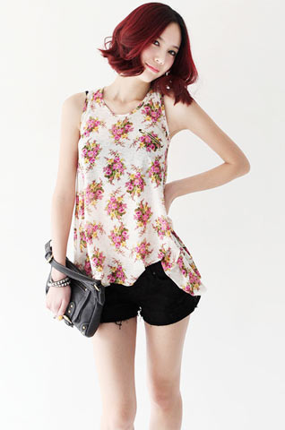 แฟชั่นเสื้อผ้าลายดอก