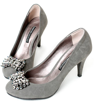 รองเท้าส้นสูง